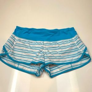 Lululemon shorts size 6